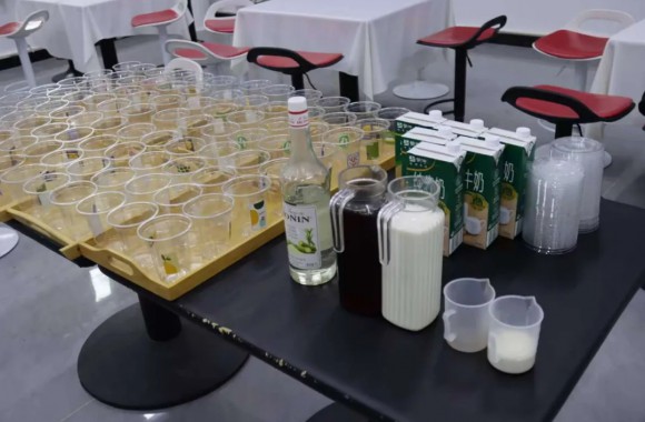 立冬递暖意 茶香润心田 | 航旅学院承包简历大赛师生的治愈奶茶～