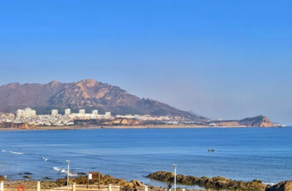 秦韵焕新·青春代言《我为家乡代言——山东青岛·石老人海水浴场》