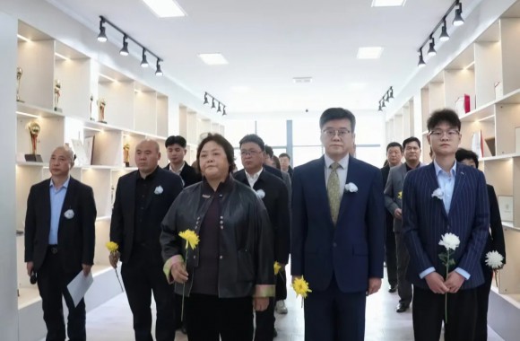 清明寄思 薪火相传 | 陕西旅游烹饪职业学院举办创始人李继先先生追思会